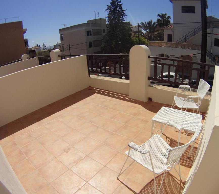 La Mimosa Guesthouse Palma di Maiorca Camera foto